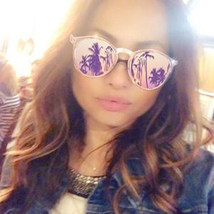 Meet your Posher, Jokay